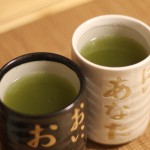 亭主関白な男がお茶を入れて欲しい時に差し出すペア湯のみ